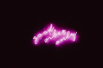 Neon Wallpaper HD Hq