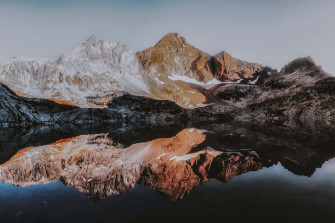 Mountain Aesthetic Wallpaper