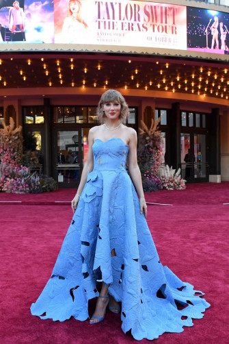 Photos Taylor Swift S The Eras Tour Concert Movie Premiere Wwd