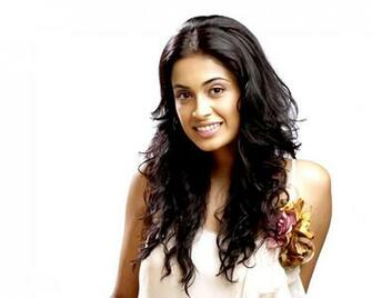 Sarah Jane Dias Wallpaper Beautiful