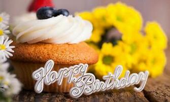 Happy BirtHDay Cupcake Holiday Wallpaper