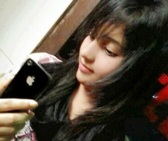 Malika Pakistani Girl Wallpaper