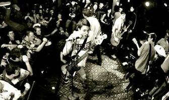 Title Fight Floral Green Wallpaper Inter With