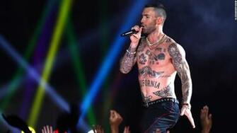 Highlights From Super Bowl Halftime Show The Ads And More Cnn