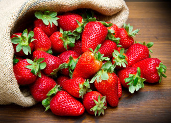 Strawberry Desktop Wallpaper