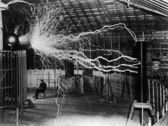 Awesome People Reading Nikola Tesla