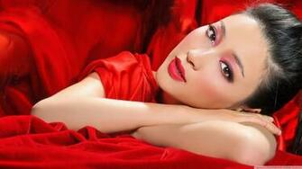 Beautiful Women Wallpaper Widescreen