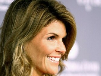 Lori Loughlin Wallpaper