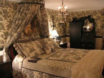 Ivory Toile French Country Bedroom Black