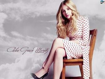 Chloe Grace Moretz Wallpaper