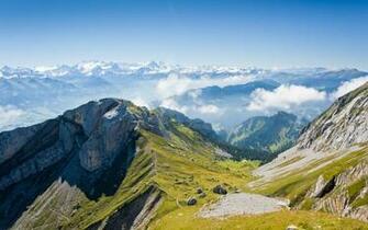 Wallpaper Beautiful Mountains