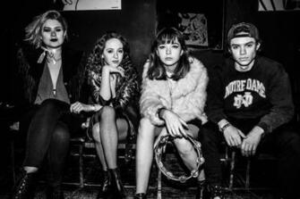 The Regrettes A Living Human Girl Lyrics Metrolyrics