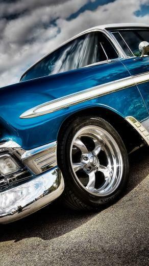 HD Car iPhone Wallpaper