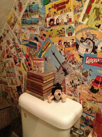 Comic Wallpaper Future Room Toilet