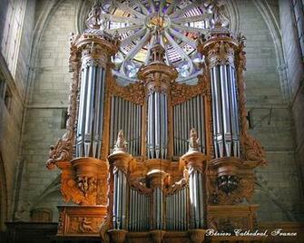 Pipe Organ Wallpaper