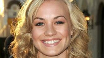 Yvonne Strahovski Wallpaper HD