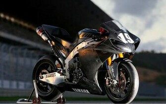 Yamaha Yzf R1 Pirelli HD Wallpaper High Quality