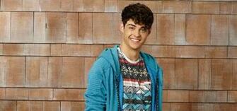 The Fosters Noah Centineo Pres Season Ksitetv