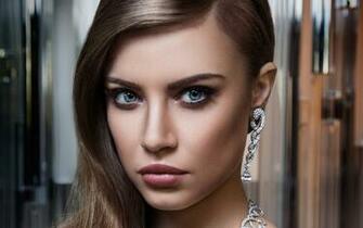 Xenia Tchoumitcheva Eyes Desktop HD