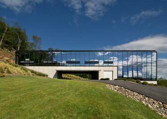 Jay Bargmann Creates A Glass Box Home In Upstate New York