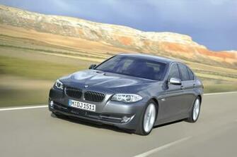 Brighton Beach Bmw Series Car Wallpaper