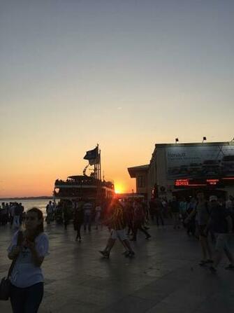 HD Wallpaper T Rkiye I Stanbul Ship Istanbul Dock Kadikoy