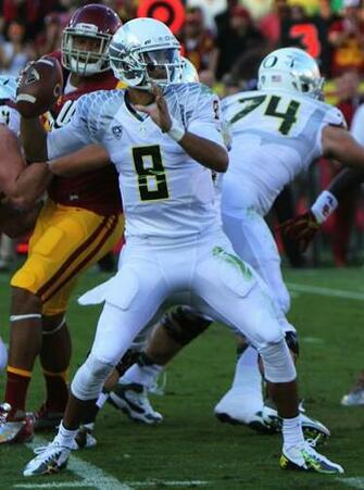 Marcus Mariota Background Vs Usc Jpg