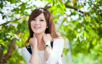 Beautiful Cute Asian Girls Desktop Wallpaper X