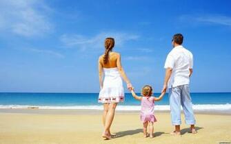 Family Walk Beach Wallpaper HD Girls