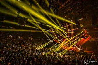 Phierce Photo S Top Image From The Phish Halloween Run In