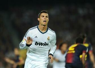 HD Cristiano Ronaldo Smiles To Fans