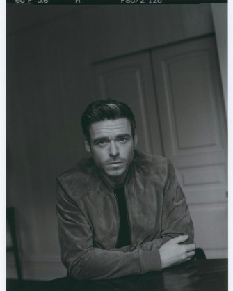 Richard Madden Wallpaper