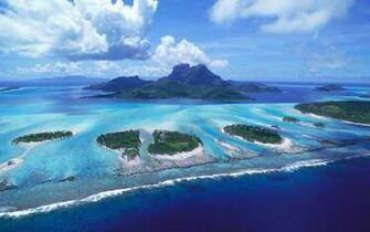 Tropical Islands Wallpaper