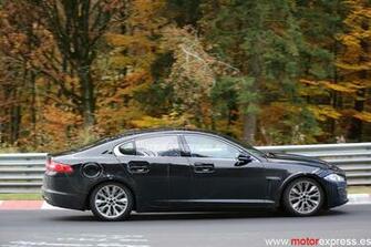 Jaguar Xf Widescreen Car Wallpaper Carwallpaperfordesktop
