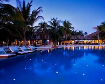 Pool In Night Wallpaper City World With All