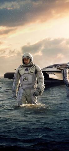 Interstellar Sea Film Space Art iPhone X Wallpaper