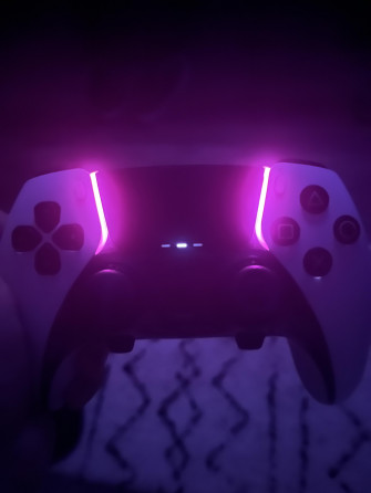 Controller Lit Up Pink R Ff06b5
