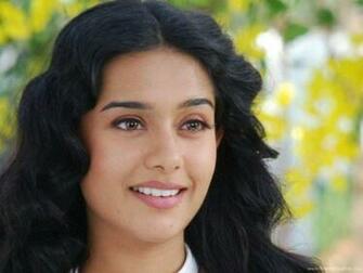 Welcome To Fun2shh World Amrita Rao HD Wallpaper