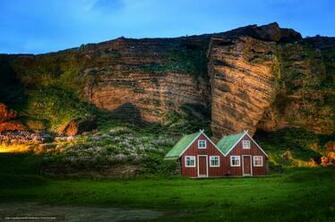 Wallpaper Iceland Mountain Rock Hut Desktop