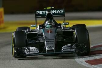 Mercedes W08 Wallpaper