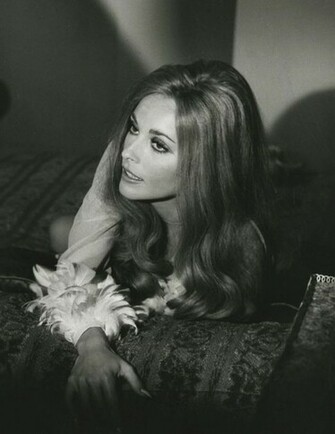 Sharon Tate Photo Pics Wallpaper