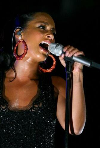 Alicia Keys Wallpaper Best Pictures
