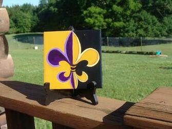 Fleur De Lis Diymid