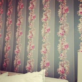 Vintage Wallpaper