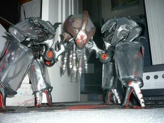 Quadraxis Figure By Nakal Kritken