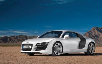 Audi R8 V8 V10 Quattro R Tronic Widescreen Wallpaper