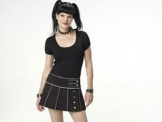 Abby Sciuto Wallpaper