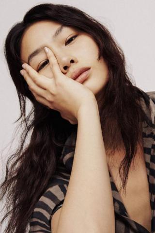 Hoyeon Jung On Korea S Next Top Model Skydiving And Her No Limit