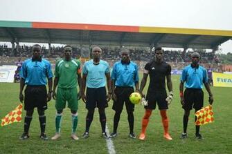 Ligue Deuxieme Journ E Coton Sport Vs Bamboutos En Image