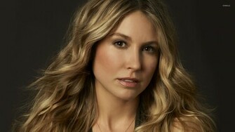 Sarah Carter Wallpaper Celebrity